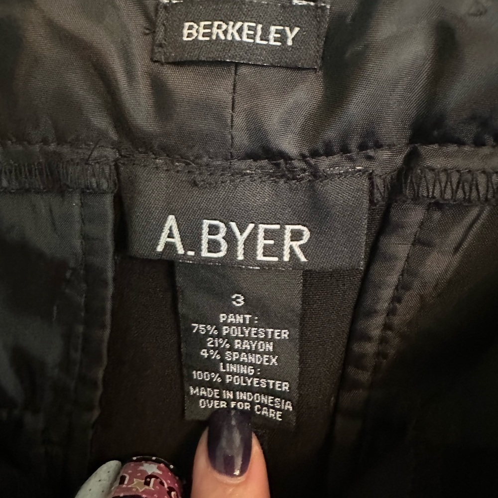 A. Byer size 3 black dress pants - Picture 4 of 4
